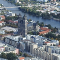 Eine Runde um den Dom (15 Minuten)
